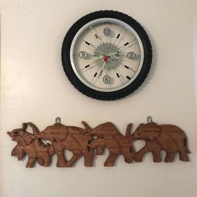 Wooden Carved Elephant Wall Hanging Deccoration ESTATE SALE PRICE $ 18