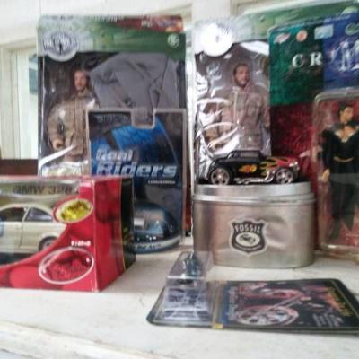 Collectible Figurines Lot