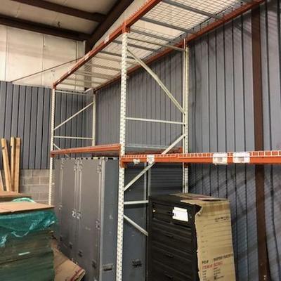 Lot of (5) pallet racking sections - 6 uprights, b ...