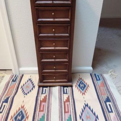 Throw Rug & Small Drawer Cabinet