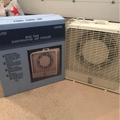 Box Fan/Evaporative Air Cooler Combo