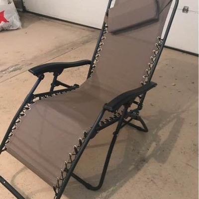 Adjustable Zero Gravity Lawn Chair