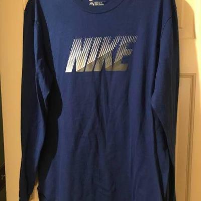 Long Sleeve Nike T-shirt regular fit Large