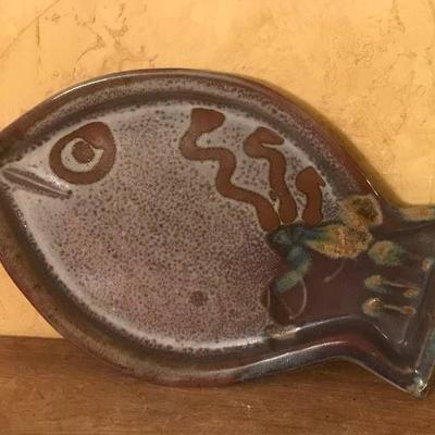 Stoneware plate in shape of fish