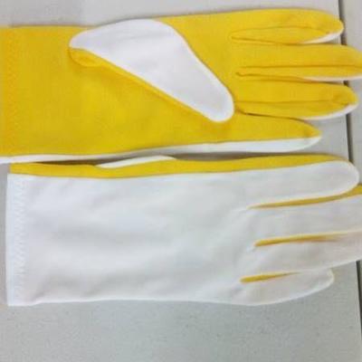 Lot (35) Brand new polyester gloves.