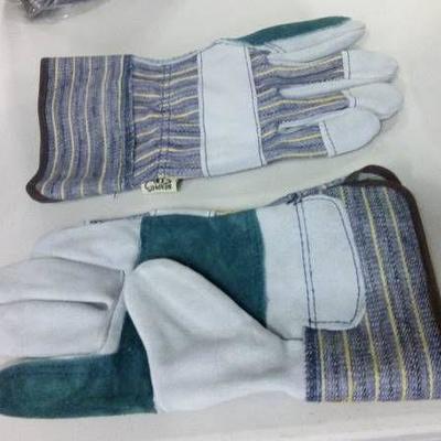 Lot (12) Pairs Gardening gloves - Nice!.