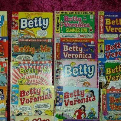 Lot of 16 Veronica and Betty Comic Books