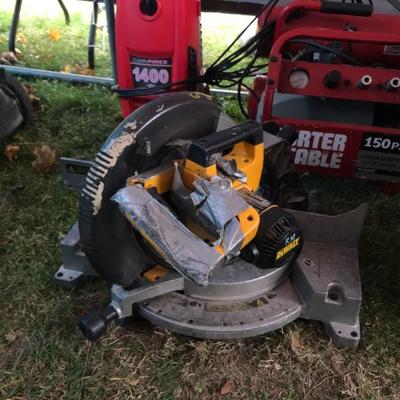 DeWAlt Compound Miter Saw 
