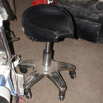 Saddle Seat Stool
