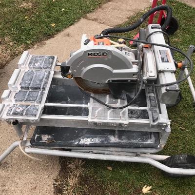 Rigid Tile Wet Cutting Saw w/Table 