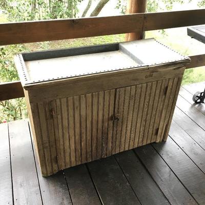 Dry sink