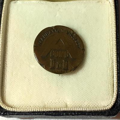 Manhattan Project A Bomb commemorative workers pin