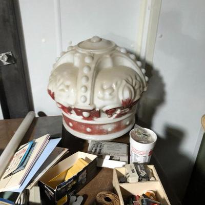 late 40's Red Crown Gasoline pump globe.  Milk glass, no cracks or chips.  This is a rare find...â€¦..