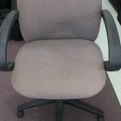 Rolling Upholstered Office Chair
