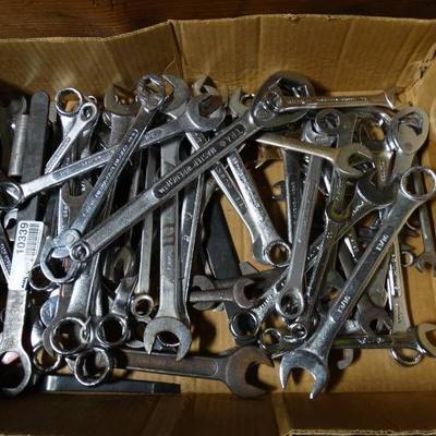 lot of crescent wrenches