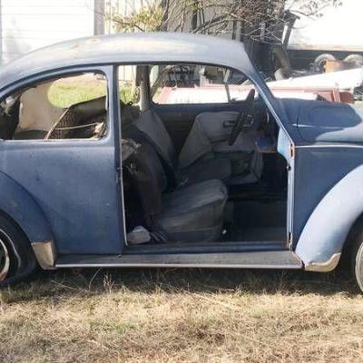 Vintage Volkswagen VW Beetle - BUG!..