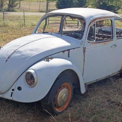 Vintage Volkswagen VW Beetle - BUG!...
