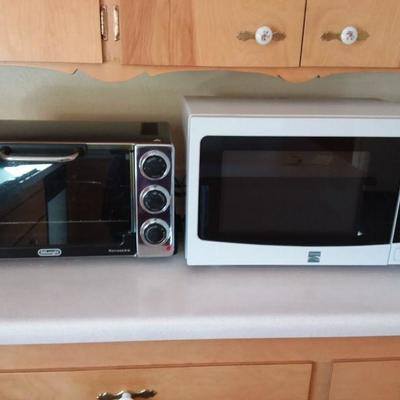 Toaster Oven & Microwave