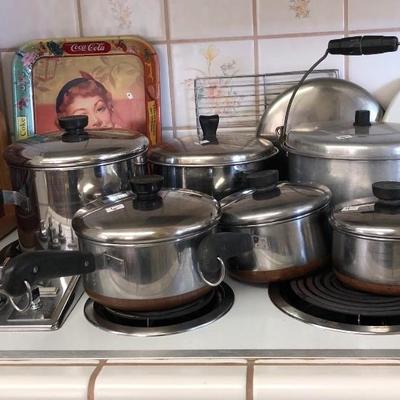 Tons of pots and pans 