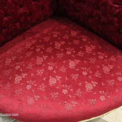 UNIQUE and RARE Button Tufted Decorator Round 4 Person Bench â€“ VERY NICE
Located Inside â€“ Auction Estimate $600-$1200
