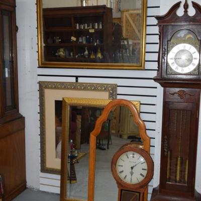Art, Mirrors, Grandfather Clock, & Pendelum Clock