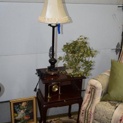 Side Table, Lamp, Art,Clock, & Artificial Plant