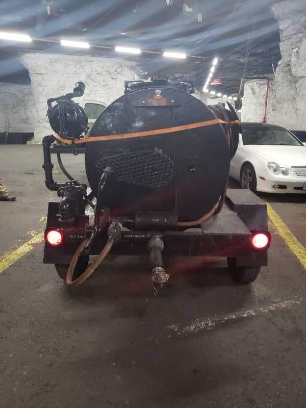 Hot Tar Kettle Roofing/Asphalt on Trailer