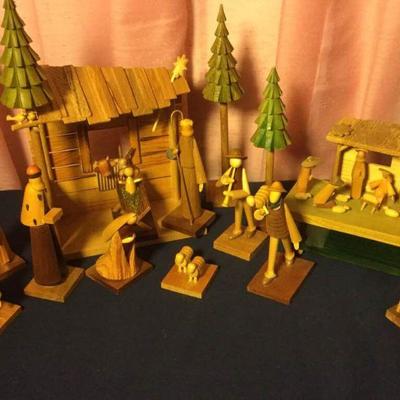 Polish Wood Nativity Scenes