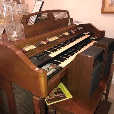 WORKING CONN ELECTRIC ORGAN MUSICAL INSTRUMENT