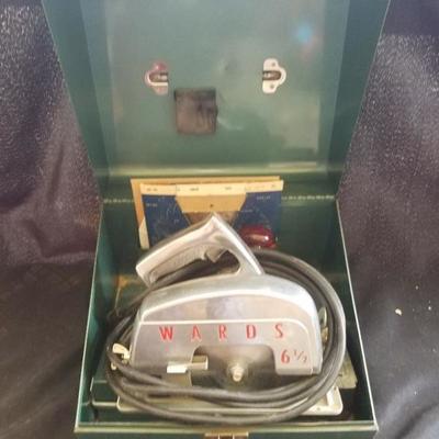 Wards Clutch Hand Saw with Case