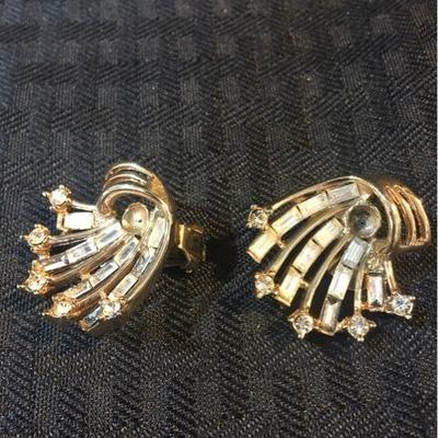 Vintage nice earrings