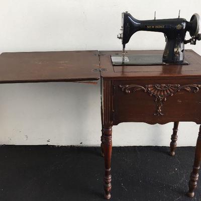 Vintage New Home Sewing Machine In Cabinet