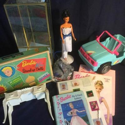 Barbie & Ken Stand Up Paper Dolls