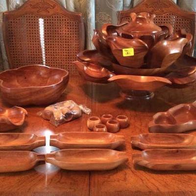 AOA034 Collectible Carved Monkeypod Servingware 