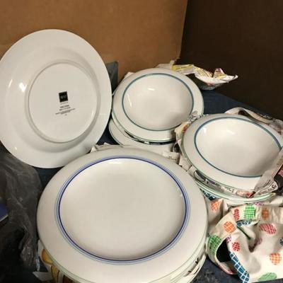 BIDDING IS LIVE go to - https://www.wnyauction.comâ€‹ - Pickup is Tuesday 11/13