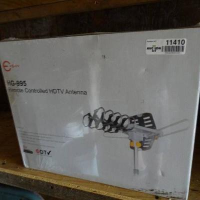 vRemote controlled HDTV antenna- New in box