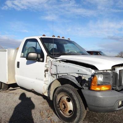 Ford Vin 99 Ford F 350 1FDWF32S0XED33140.