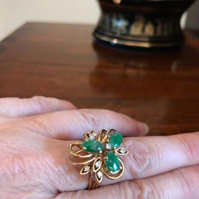 All jewelry reviewed and detailed by Jewelry Appraiser: 18K GOLD, DIAMONDS AND JADE. $450