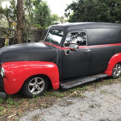 **1949 Chevy - Needs battery charge