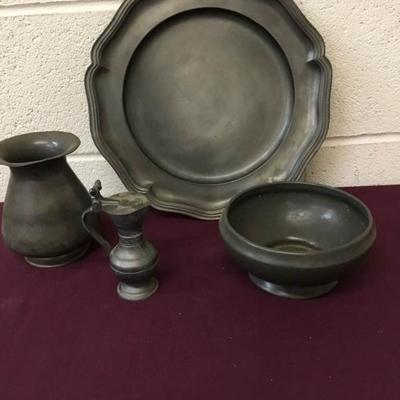 Vintage Metal Serverware, 4 Pieces