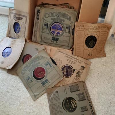 Huge collection of old 78 records 