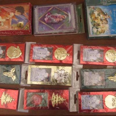 9 Unopened Christmas frames & 3 boxes of Christmas ...