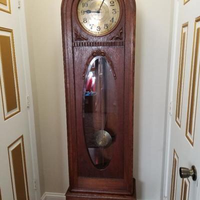 Grandmother clock (does work)