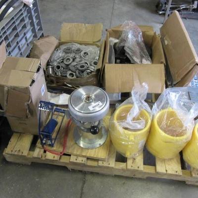 Pallet Full of Bolts , Nuts Auto Parts and Misc Ha ...