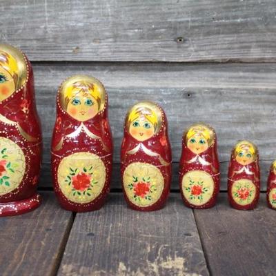 Russian Nesting Dolls