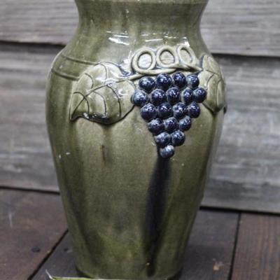 Meaders Double Grape Vase