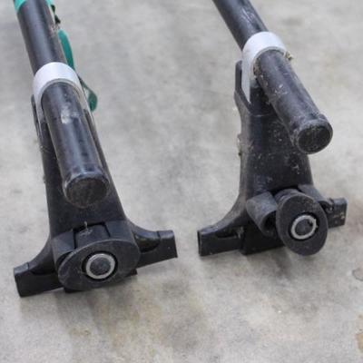 Luggage mounts