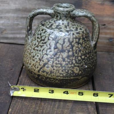 Meaders Double-handle Buggy Jug