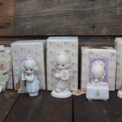 Precious Moments Lot