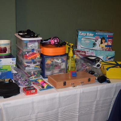 Easy Bake Oven & Supplies, Craft Supplies